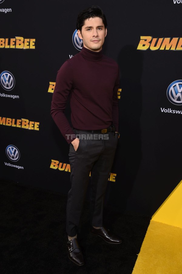 Transformers Bumblebee Global Premiere Images  (92 of 220)